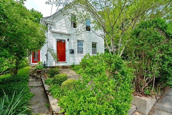 30 Hill Street, Weymouth, MA 02189