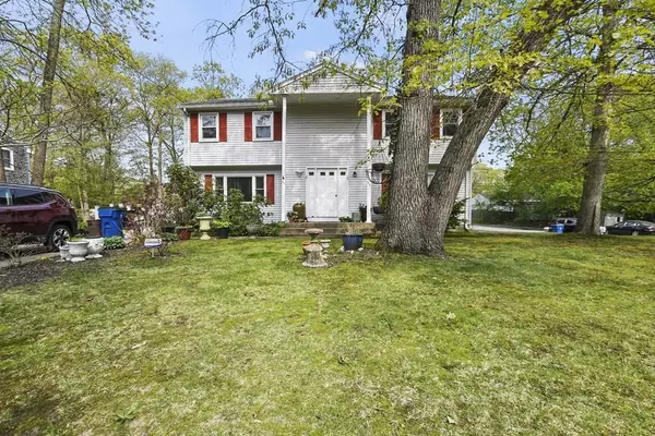 Randolph, MA 02368,63 Emily Jeffers Rd #63