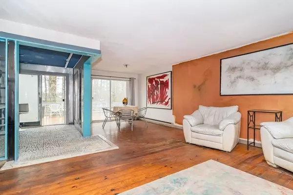 Sandwich, MA 02644,5 Peters Pond Dr