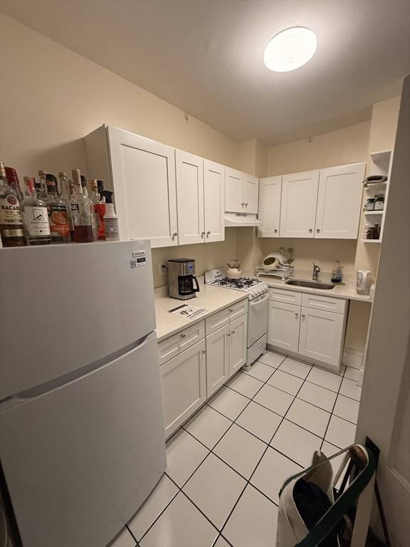 39 Hemenway Street #13, Boston, MA 02115