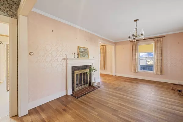 Rockport, MA 01966,27 Marmion Way