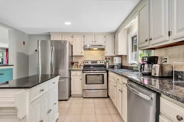 Ashland, MA 01721,49 Woodland Rd