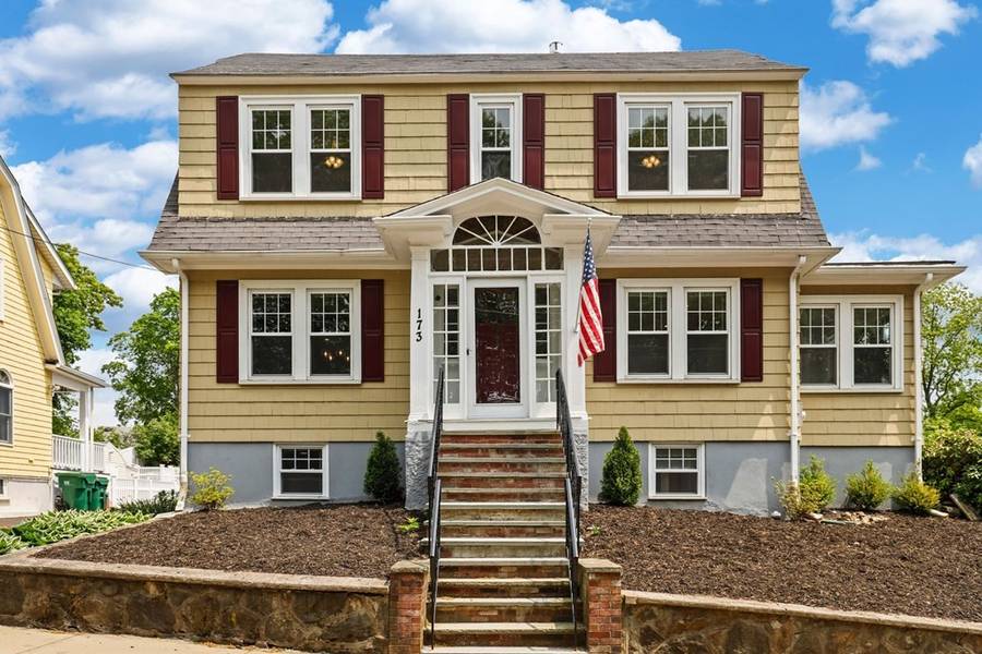 173 Governors Ave, Medford, MA 02155