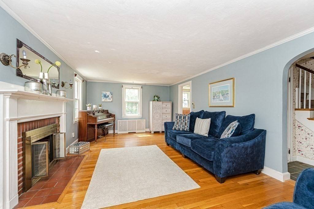 Reading, MA 01867,34 Longfellow Road