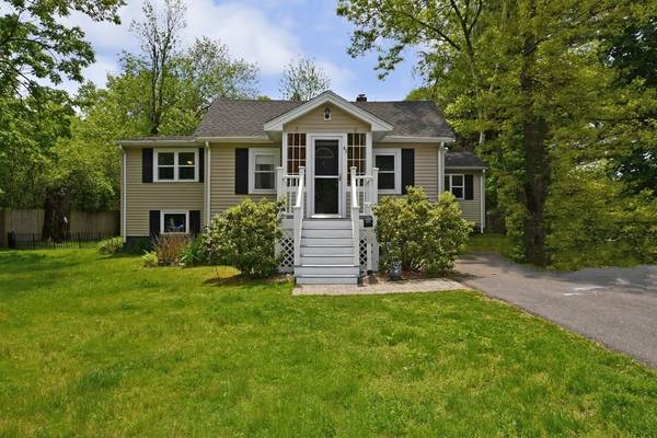 43 Wentworth Street, Westwood, MA 02090