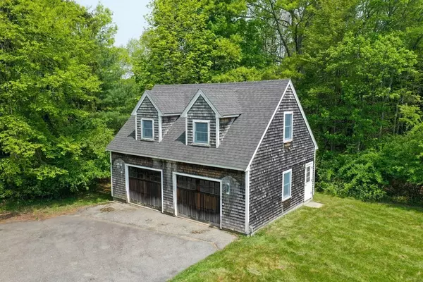 Pembroke, MA 02359,86 Barker St