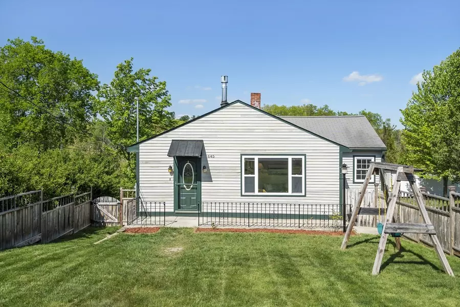 645 Nashua Rd, Dracut, MA 01826