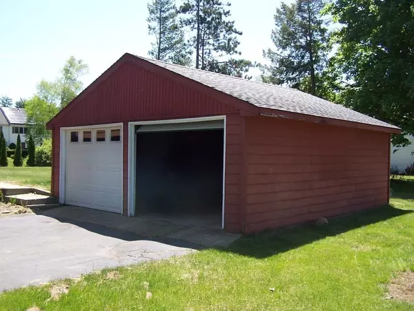 Athol, MA 01331,155 Barrett Ave