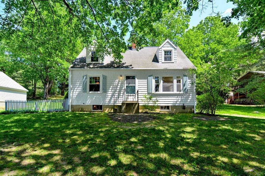 403 Central St, Acton, MA 01720