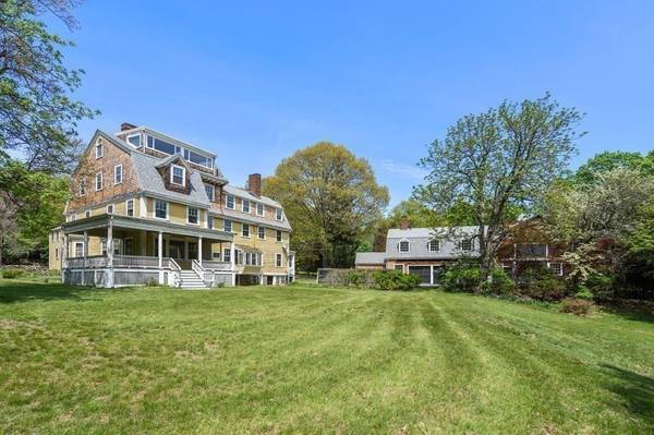 676-678 Brush Hill Road, Milton, MA 02186