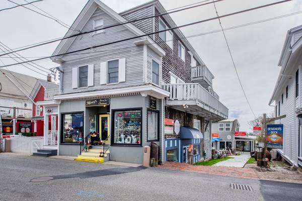 Provincetown, MA 02657,349 Commercial St #3