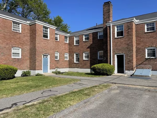 West Springfield, MA 01089,1658 Memorial Ave #1B