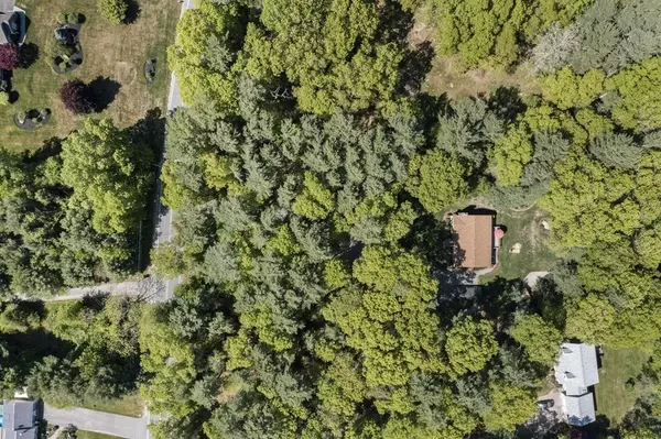 Acushnet, MA 02743,248 Perry Hill Road