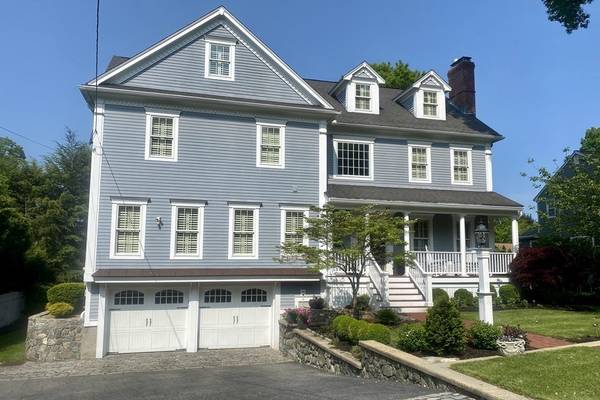 11 Wickham Rd, Winchester, MA 01890