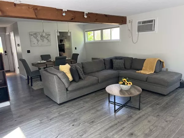 Nashua, NH 03063,111 Coburn Ave #150