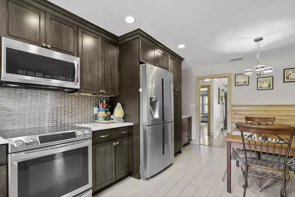Marblehead, MA 01945,62 Glendale Rd