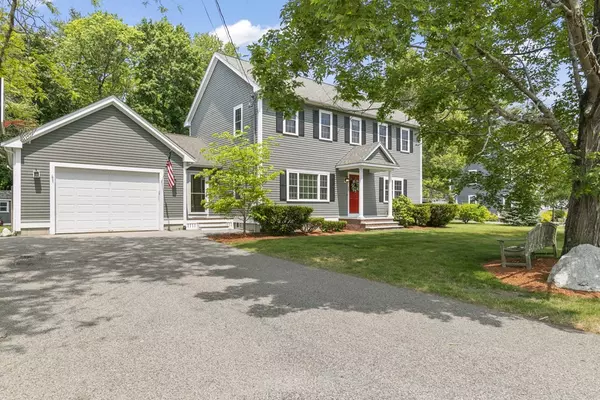 22 Alice Ave, Walpole, MA 02081