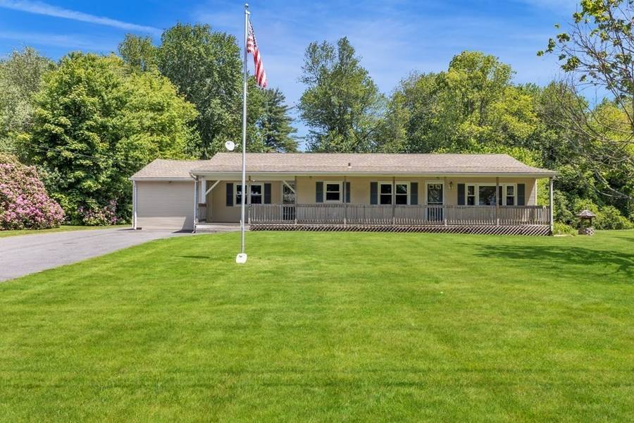 44 Rural Ln, East Longmeadow, MA 01028