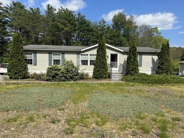 3 Cabot, Winchendon, MA 01436