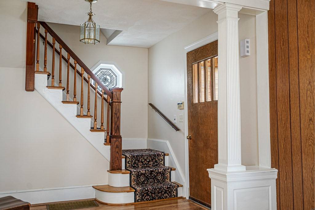 Lynn, MA 01904,100 Lake View Avenue