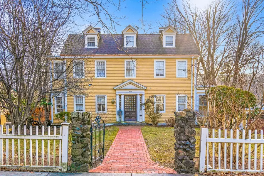 288 Mill St, Newton, MA 02460