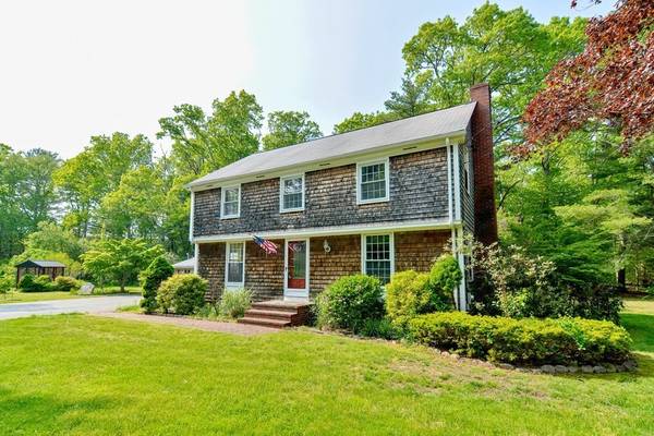 690 Old County Rd, Westport, MA 02790