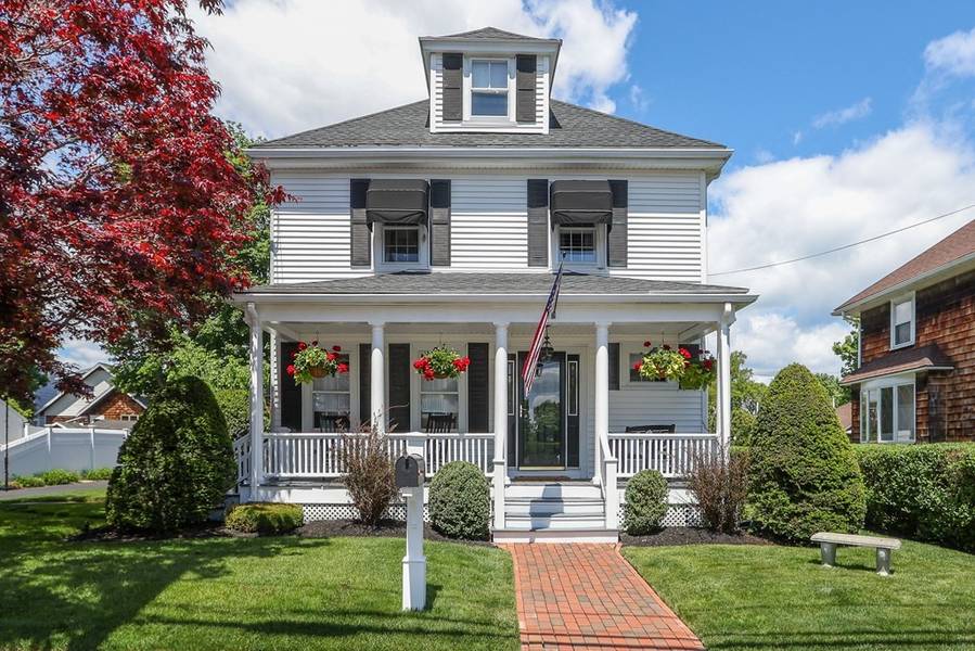 37 Standish, Weymouth, MA 02191