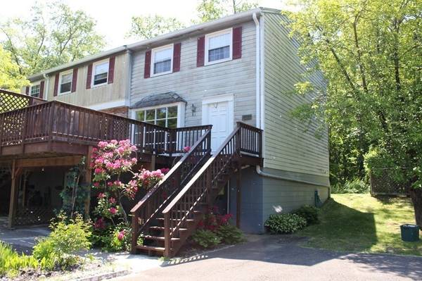 706 Fairway Ave #706, Montague, MA 01376