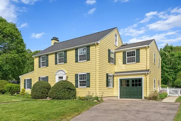 36 Laurel Ave, Wellesley, MA 02481