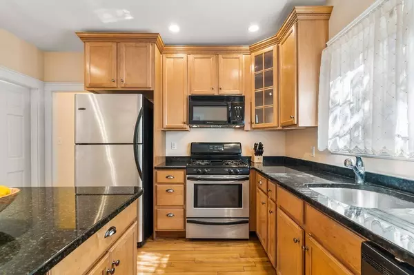 Somerville, MA 02143,19 Lewis St #2