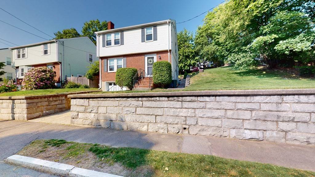 231 Woburn St, Medford, MA 02155