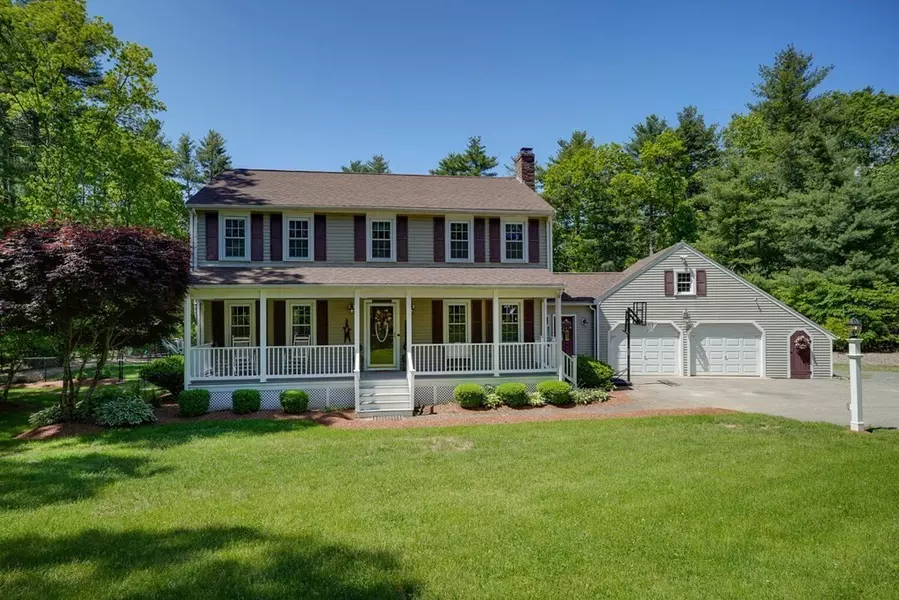 455 Chestnut St, Wrentham, MA 02093