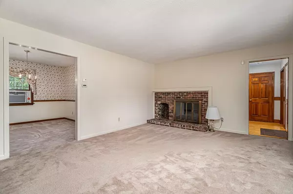 Princeton, MA 01541,266 Worcester Rd