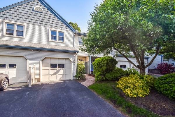 55 Crystal Brook Way #E, Marlborough, MA 01752