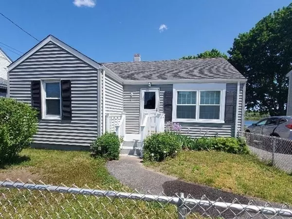 Swansea, MA 02777,82 Front St