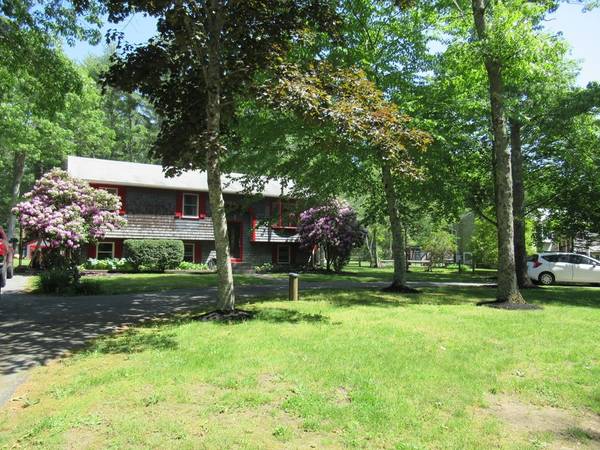 87 Purchase Street, Middleboro, MA 02346