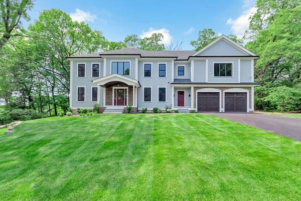 3 Crawford Rd, Lexington, MA 02420