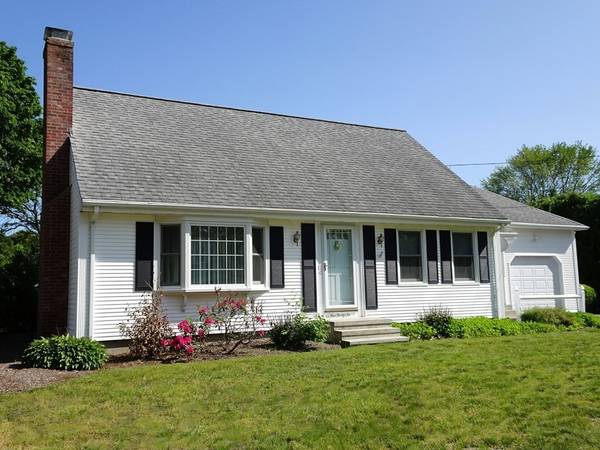 136 Marnoch Dr, Seekonk, MA 02771