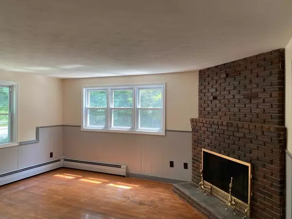 Randolph, MA 02368,223 Union St