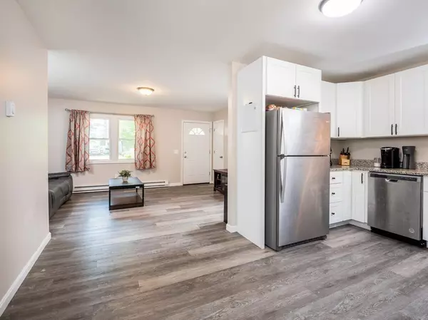 Southbridge, MA 01550,61 Idlewood St