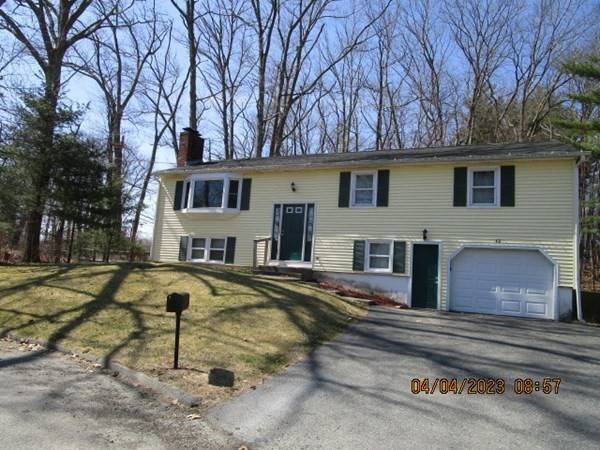 42 Paul St, Auburn, MA 01501