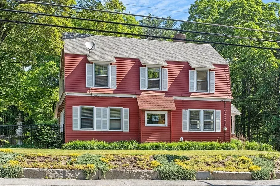 30 Main St, Pepperell, MA 01463