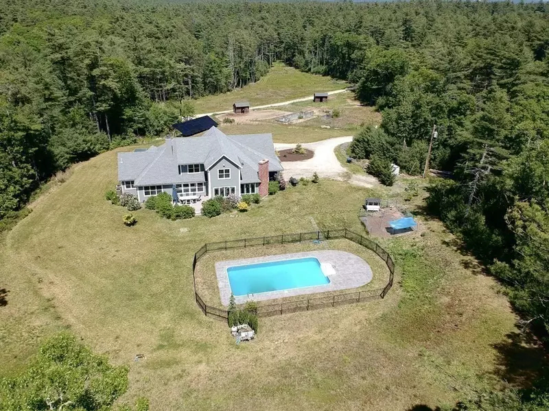 90 Fuller Farm Rd, Plymouth, MA 02360