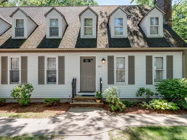 753 Wellman Ave #753, Chelmsford, MA 01863