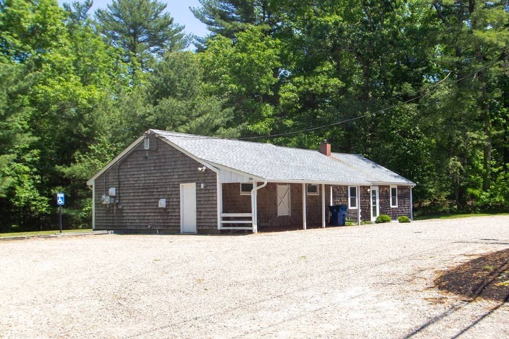 Duxbury, MA 02332,612 Congress St