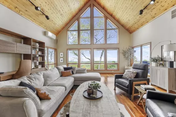 Chatham, NY 12060,104 Ridge