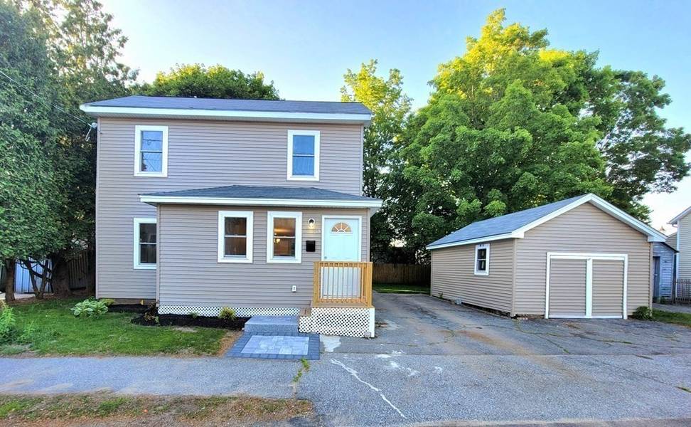 38 Elm St, Westborough, MA 01581