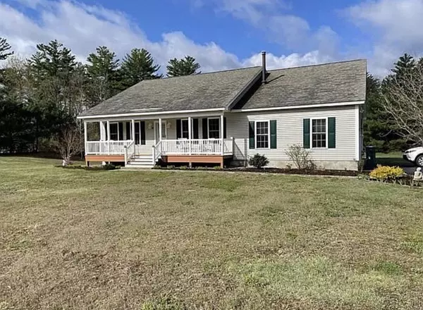 Lunenburg, MA 01462,436 Reservoir Rd