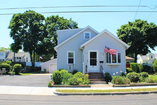 35 Essex Street, Quincy, MA 02171