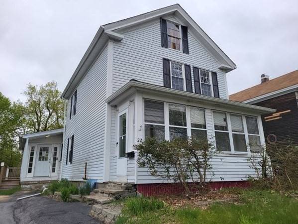 22 Pine St, Leicester, MA 01524